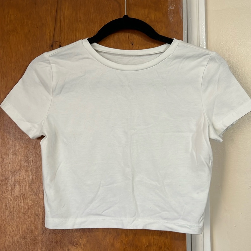 Women’s White Crop Top